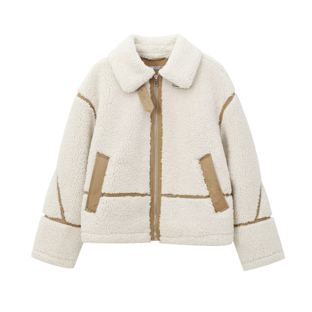 Dam kort jacka in aviator stil med teddyfoder, konstläder trim och asymmetrisk dragkedja