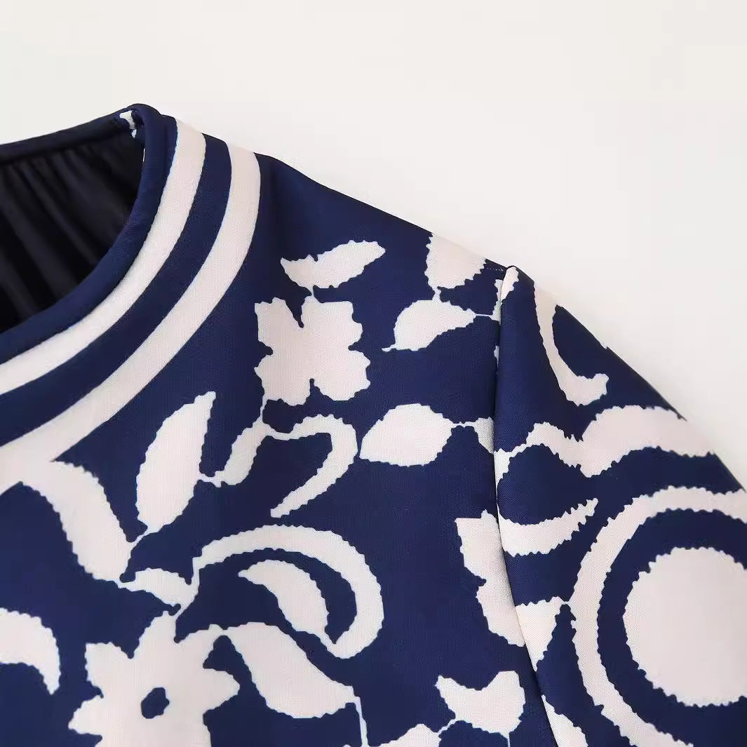 Dam lätt blouson jacka in blommig mönster med round neck, balloon ärmar, och kontrasterande stripes