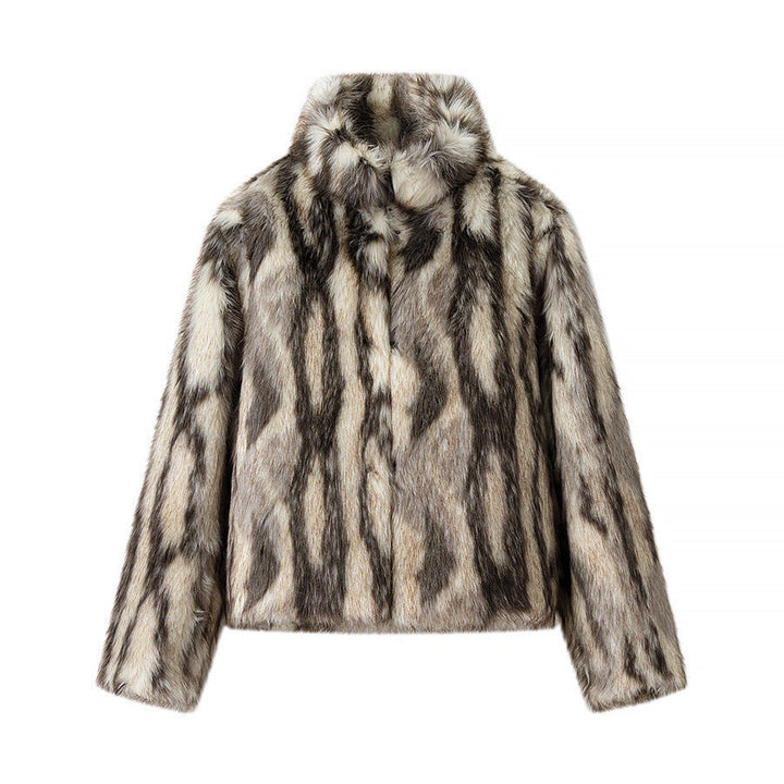 Dam kort Faux Fur jacka med Voluminous Fur look, Boxy silhuett och Insert fickor