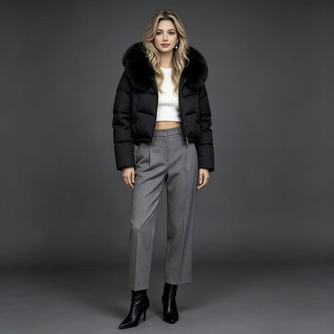 Dam kort kviltad kort pufferjacka med voluminous faux fur krage