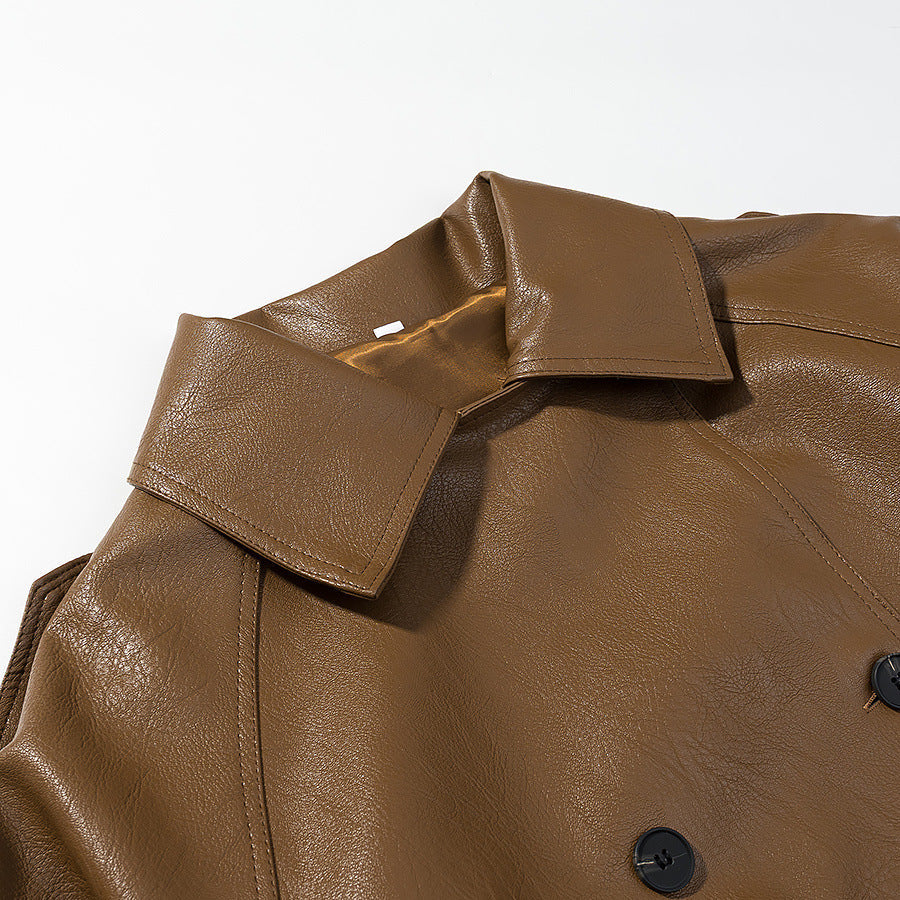 Dam kort double-breasted konstläder trench jacka med bälte och axel straps