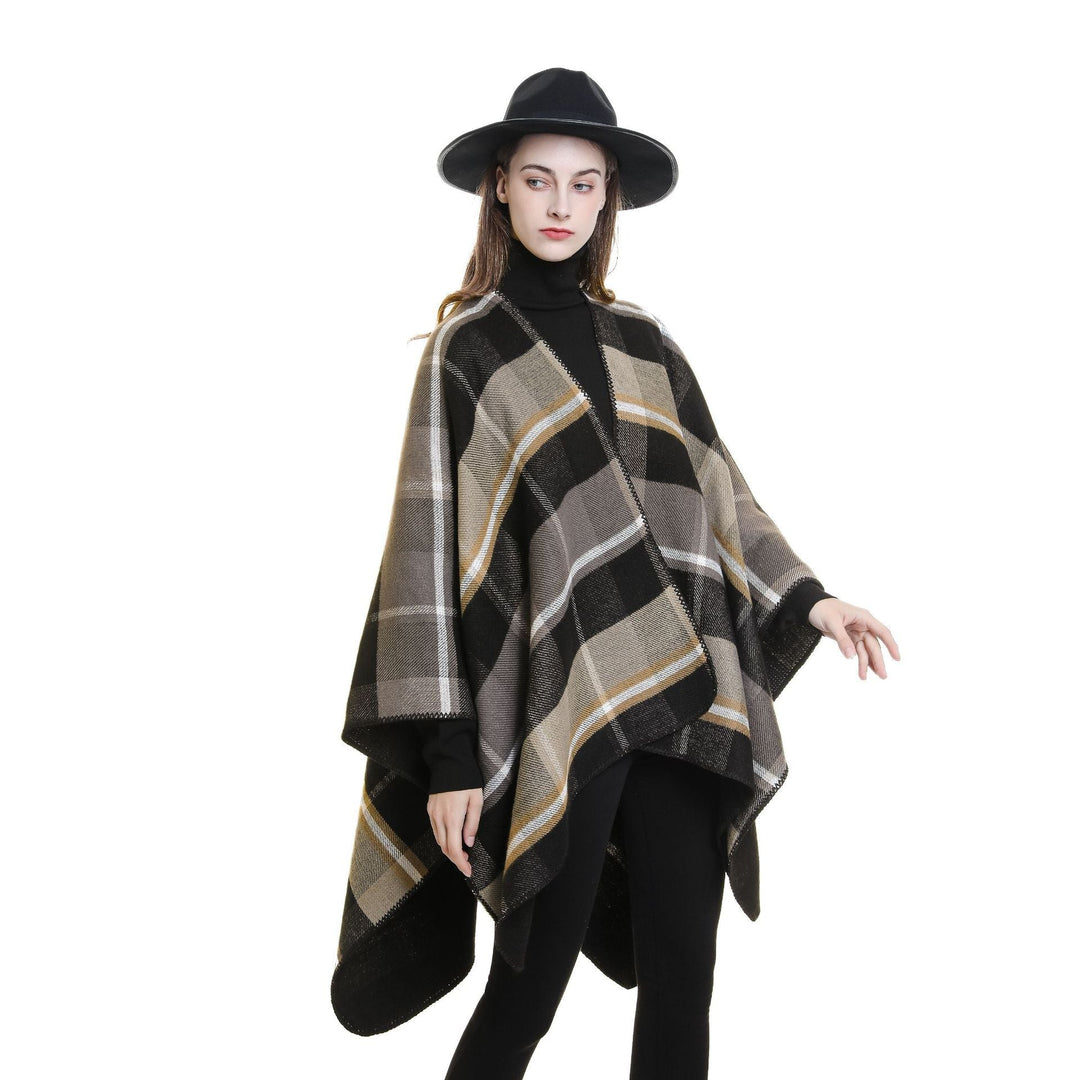 Dam Oversize Rectangle poncho i Cape look med Overlock fåll och Check mönster
