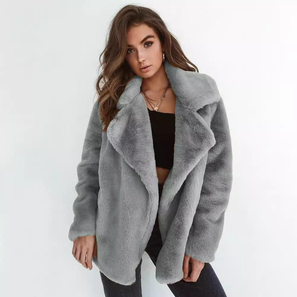 Dam Cozy oversize Faux Fur kappa med stor slagkrage