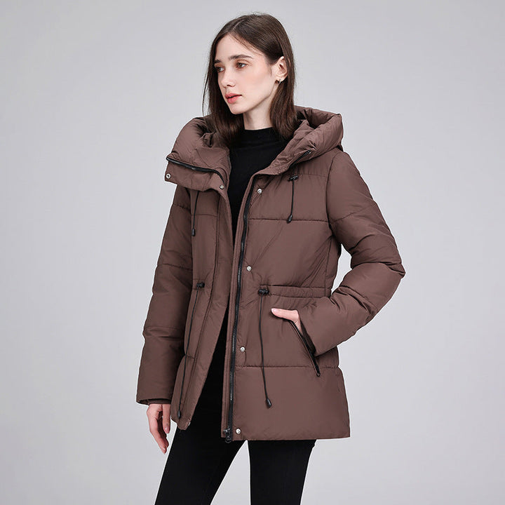 Dam vadderad hooded parka med adjustable drawstring, concealed dragkedja och ribbstickade muddar