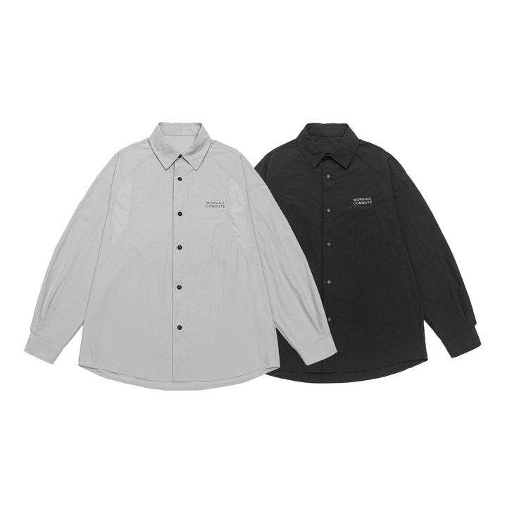 Unisex Light Overshirt i Coach Stil med Skjortkrage och Bröst Tryck