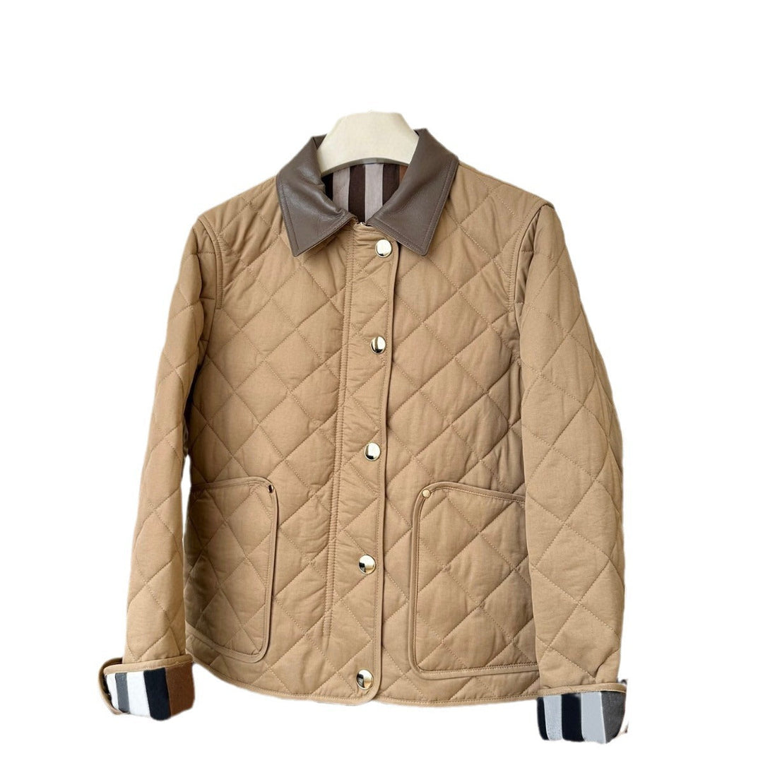 Dam modern kviltad jacka med elegant läder krage