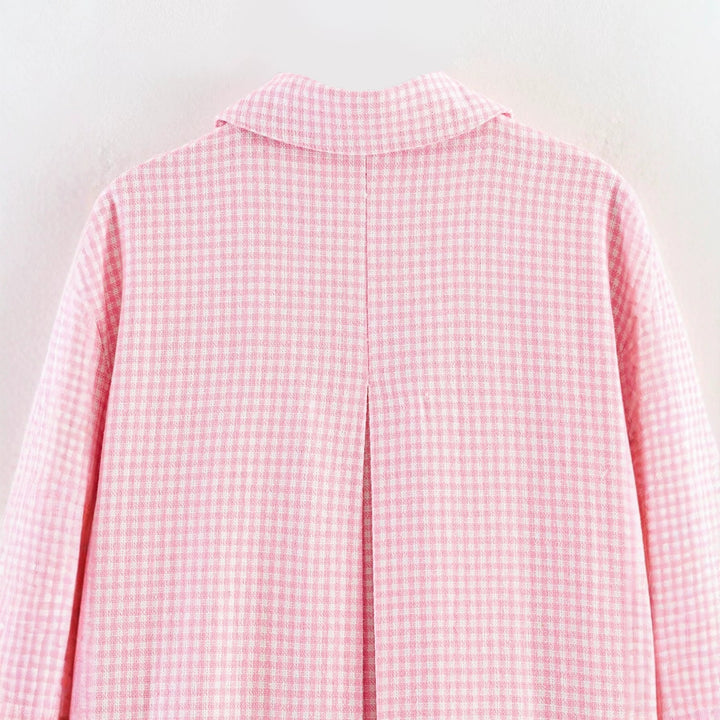 Dam Oversize Kort Jacka med Small Check, Patch Fickor och Dekorativ Knappar