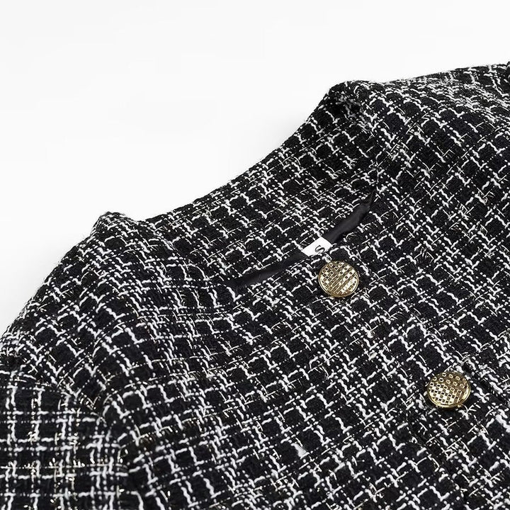 Dam kort Boucle tweed jacka med Round Neck, dekorativ dekorativ knappar och utanpåfickor