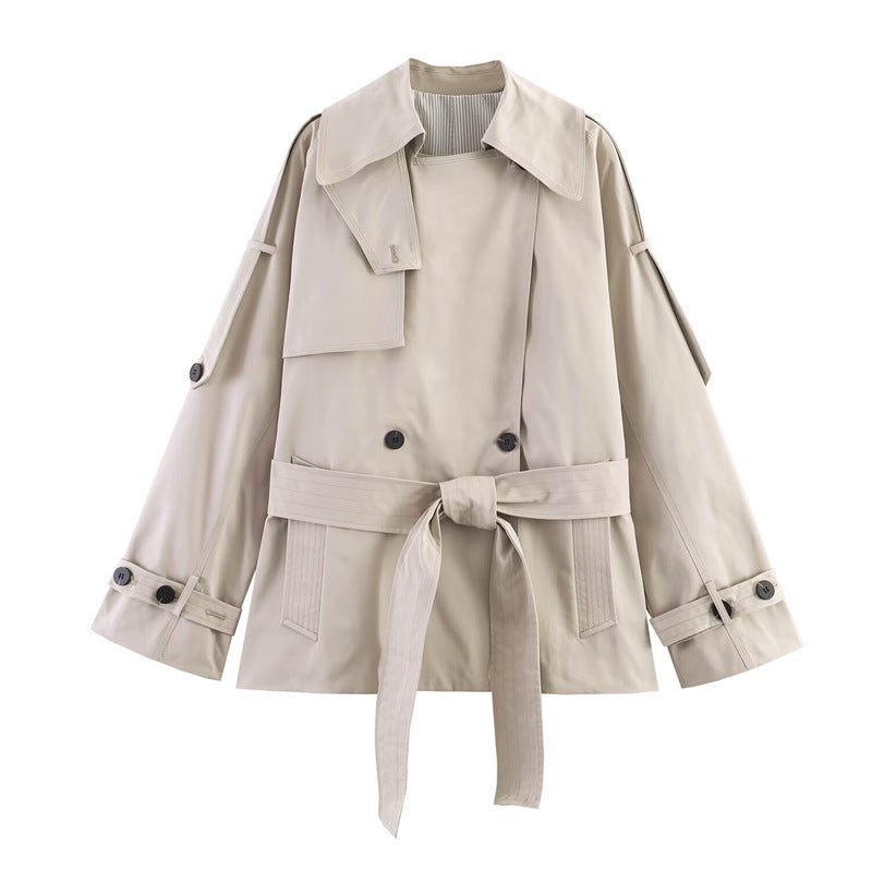 Dam kort skärning oversize trenchcoat med bälte och double-breasted knappslå
