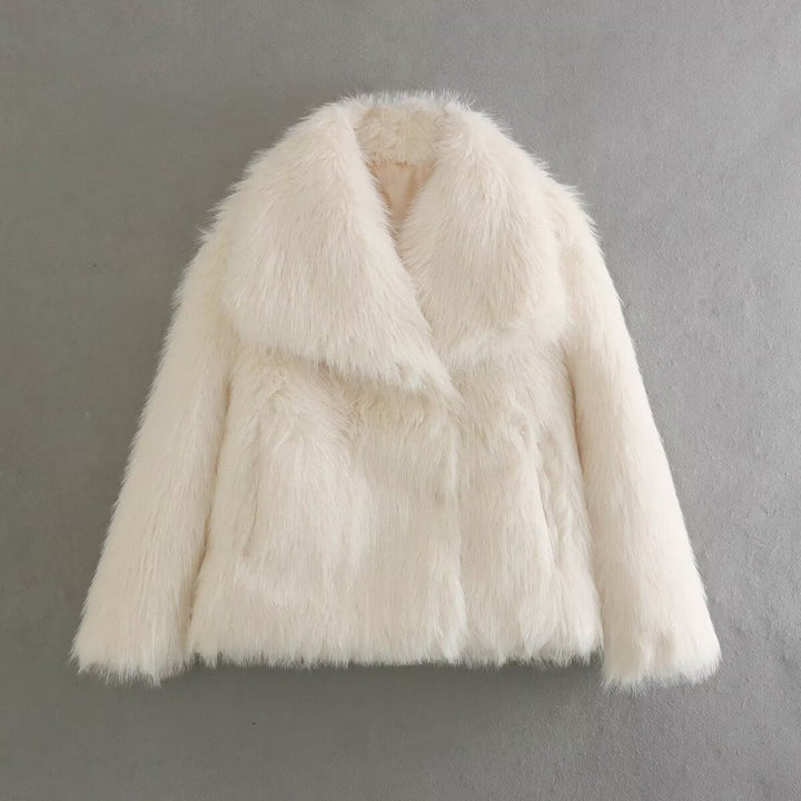Dam kort Boxy Faux Fur jacka med vid Shawl krage och lång Fiber Faux Fur