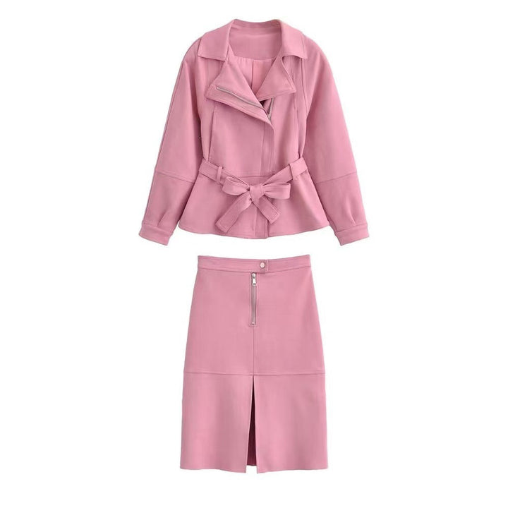 Dam Kort Jacka med Belted Midja, Asymmetrical Lapel, och Peplum Fåll