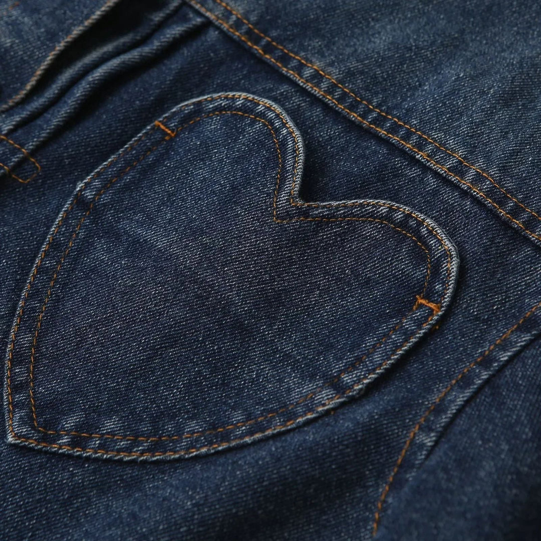 Dam Oversize Cropped jeansjacka med Heart Patch och påsydda fickor