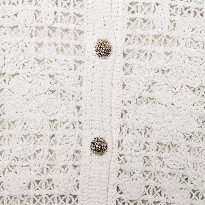 Dam Crocheted Kort Jacka i Boucle Look med Decorative Knappar och Utanpåfickor