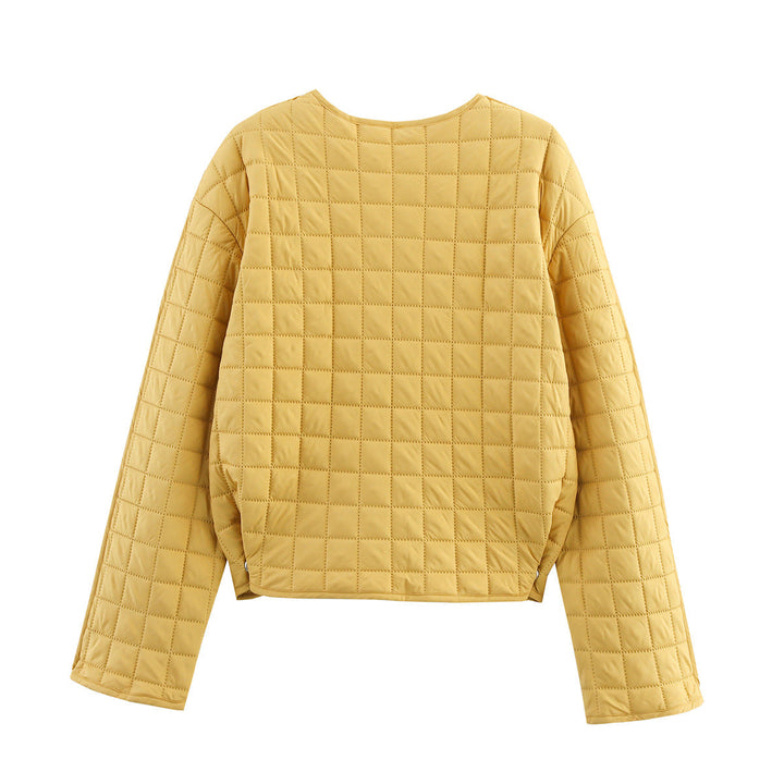 Dam Quiltad Jacka med Round Neckline, Lätt Padding och Piped Fickor