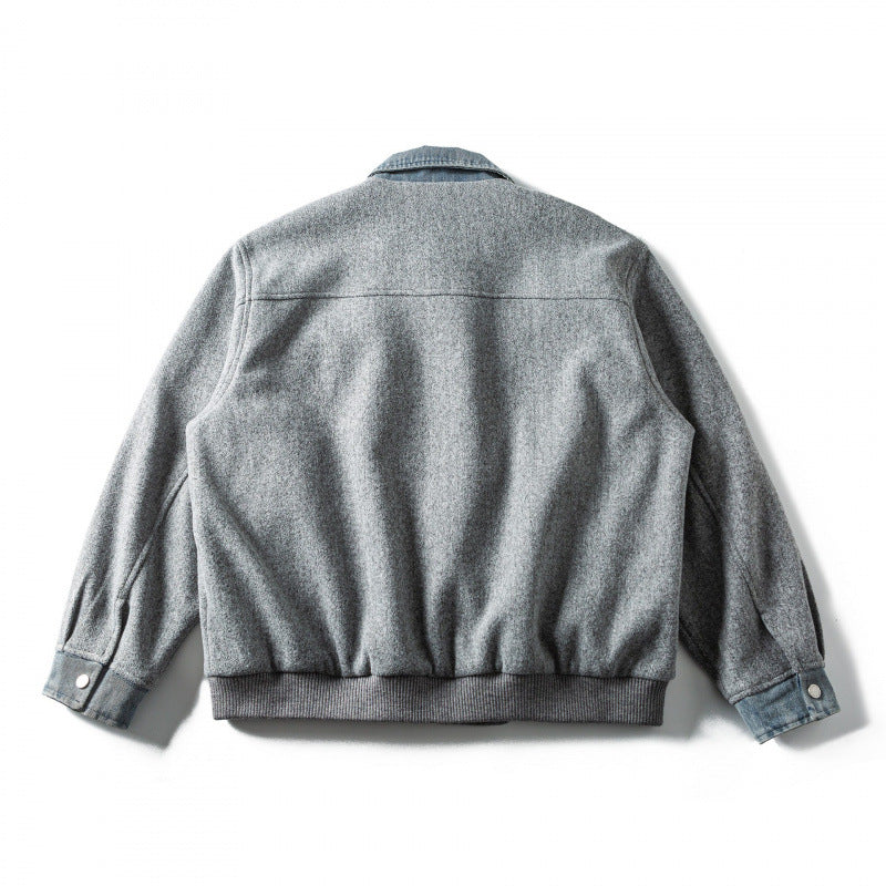 Herr short-cut ullblandning bomberjacka med denim krage, dold dragkedja, och fickor med lock