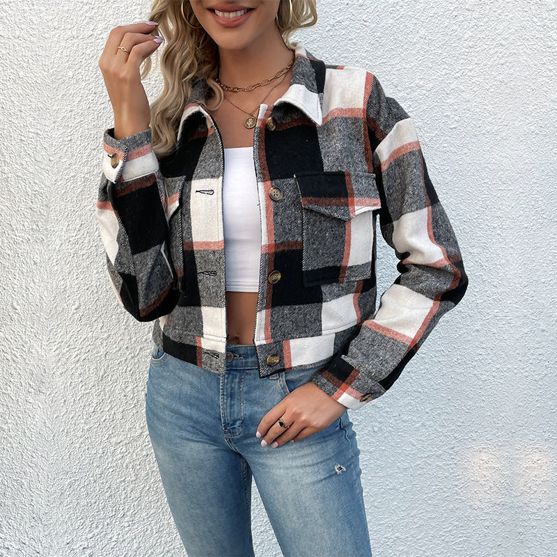 Dam kort Cropped rutig övergångsjacka med Patch bröstfickor