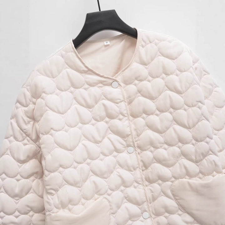 Dam Quiltad Boxig Övergångsjacka med Heart Quilting och Heart Fickor