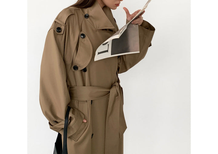 Dam modern trenchcoat med double knappslå