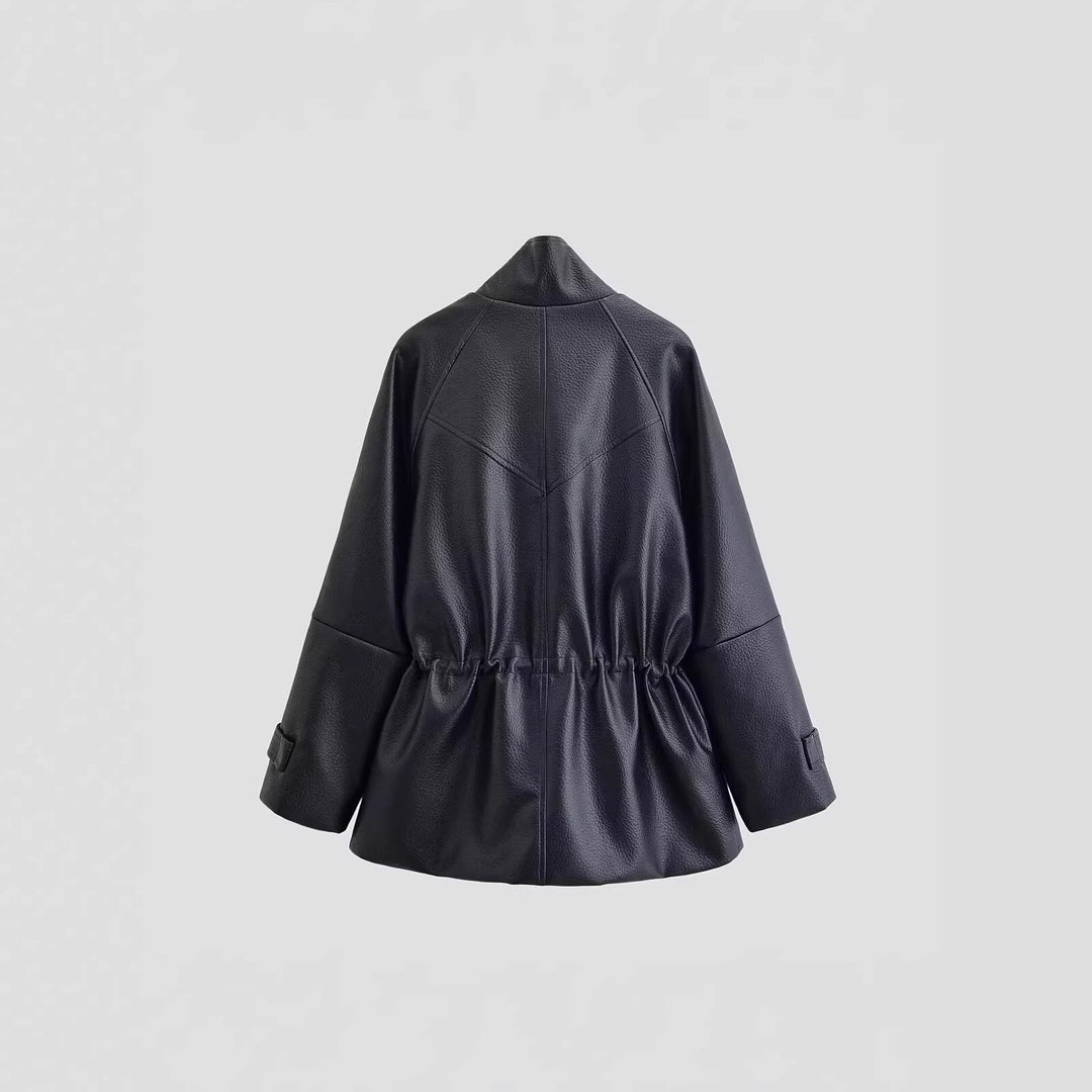 Dam Oversized Jacka i Läder Look med Ståkrage och Midjedragsko