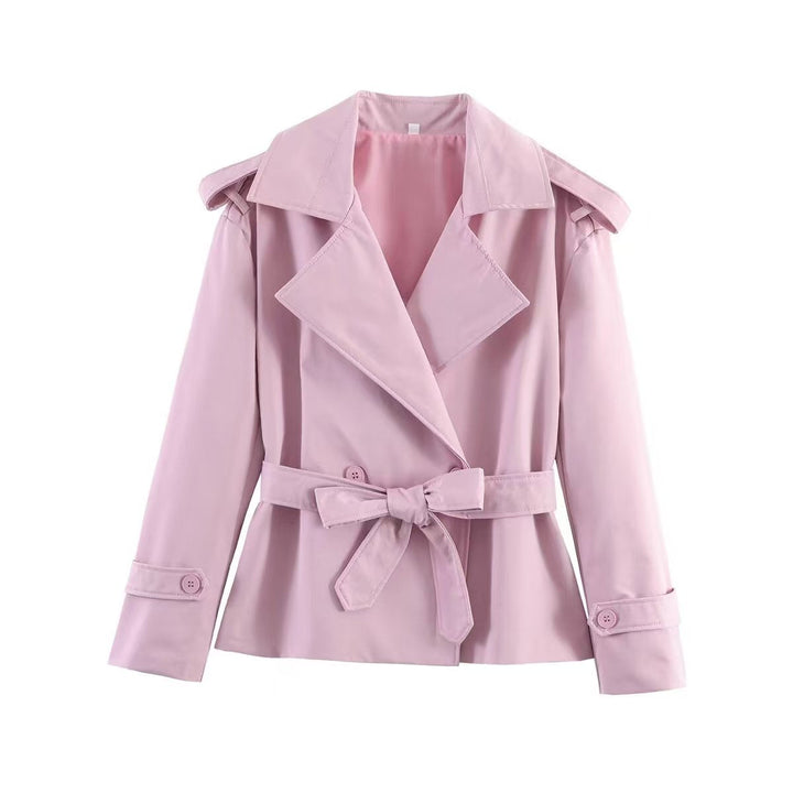 Dam skräddad kort trenchcoat med vid Lapels, bälte och Epaulettes