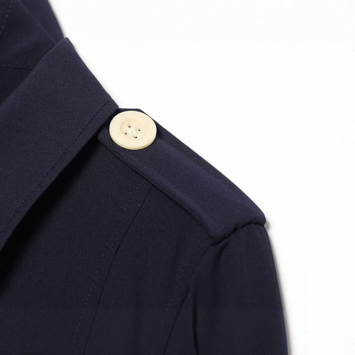 Dam Kort Skärning Utilityjacka med Shoulder Flaps och Stora Contrast Knappar