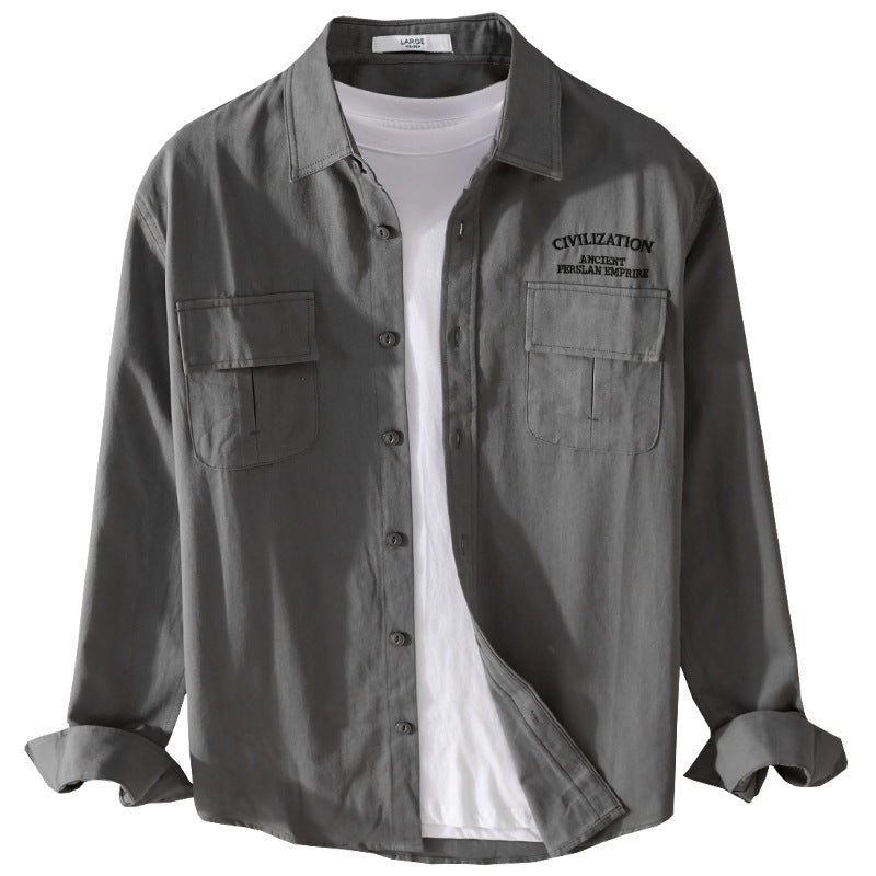 Herr Military-Inspired Överskjorta med Dubbel Bröstfickor och Subtil Embroidery