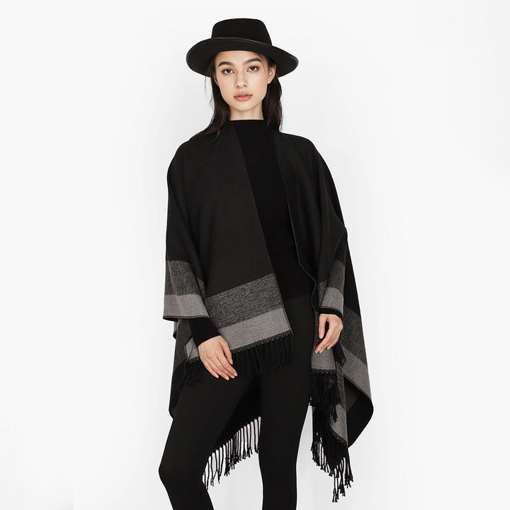 Dam Rectangular ullblandning poncho Wrap med öppen front och Fine fransfåll