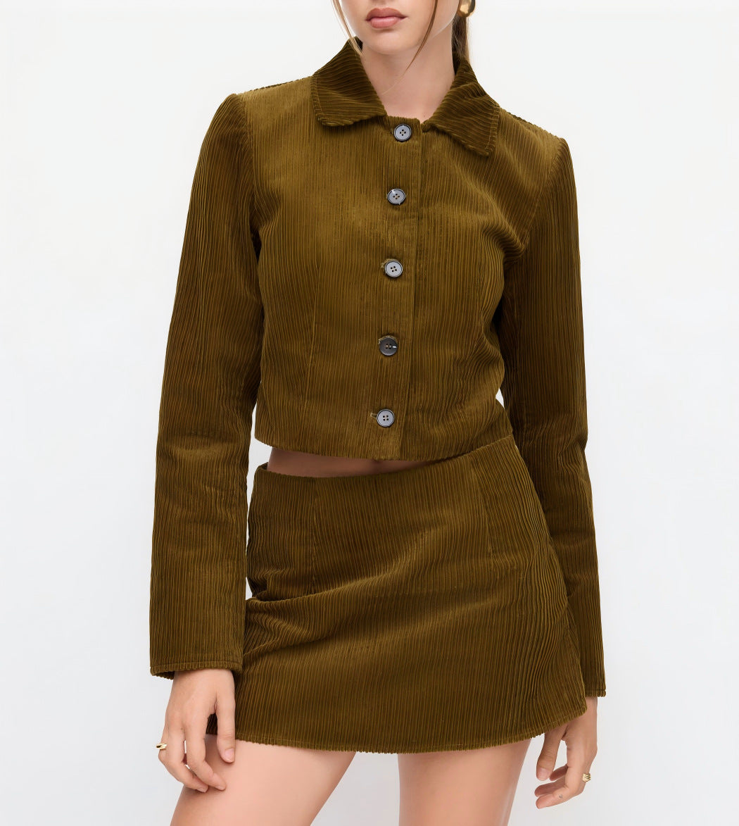 Dam Pleated kort jacka med skjortkrage och Turned-up Cuffs