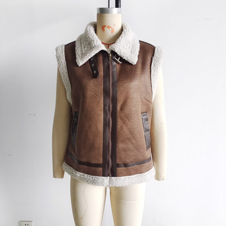 Dam vadderad lambskin imitation väst med stor Sherpa krage, dragkedja och sidofickor