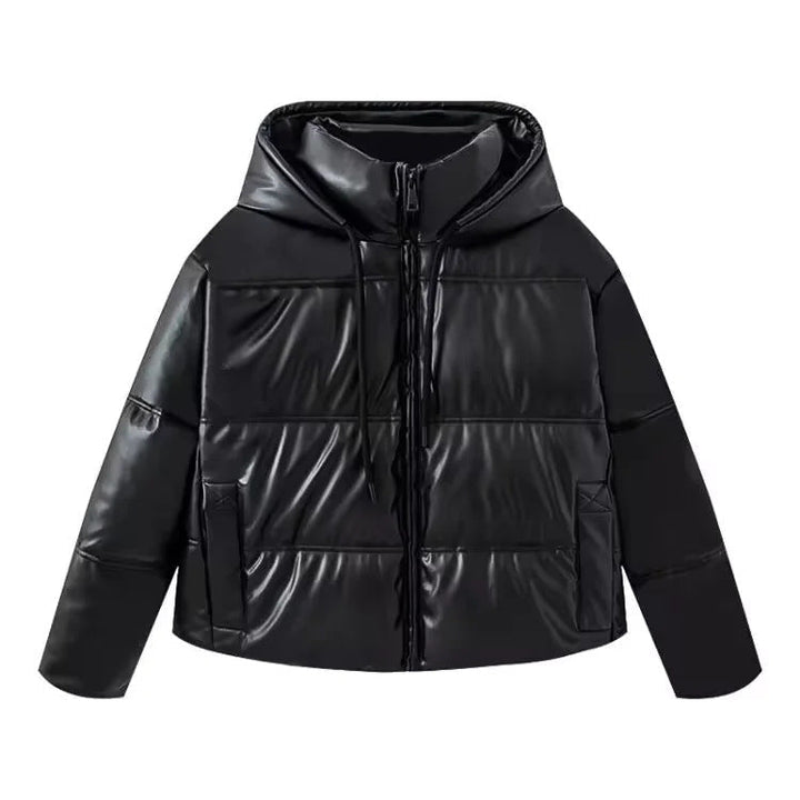 Dam lätt quiltad kort jacka med high inner krage, justerbar huva och concealed dragkedja