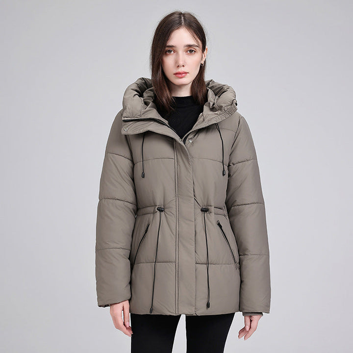 Dam vadderad hooded parka med adjustable drawstring, concealed dragkedja och ribbstickade muddar