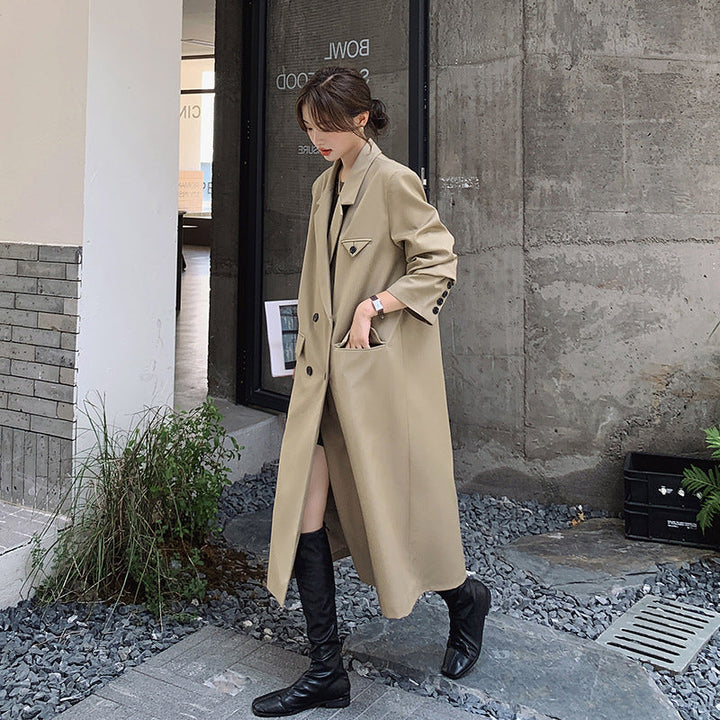 Dam Double-Breasted oversized trenchcoat med Boxy silhuett och Extended skärning