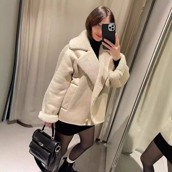 Dam Boxy jacka gjord Faux Shearling med stor teddy krage och sidofickor