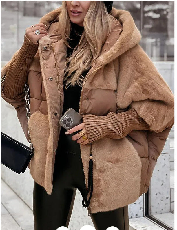 Dam oversized quiltad vinterjacka med faux fur panels, huva och integrerad ribbed ärm detaljer