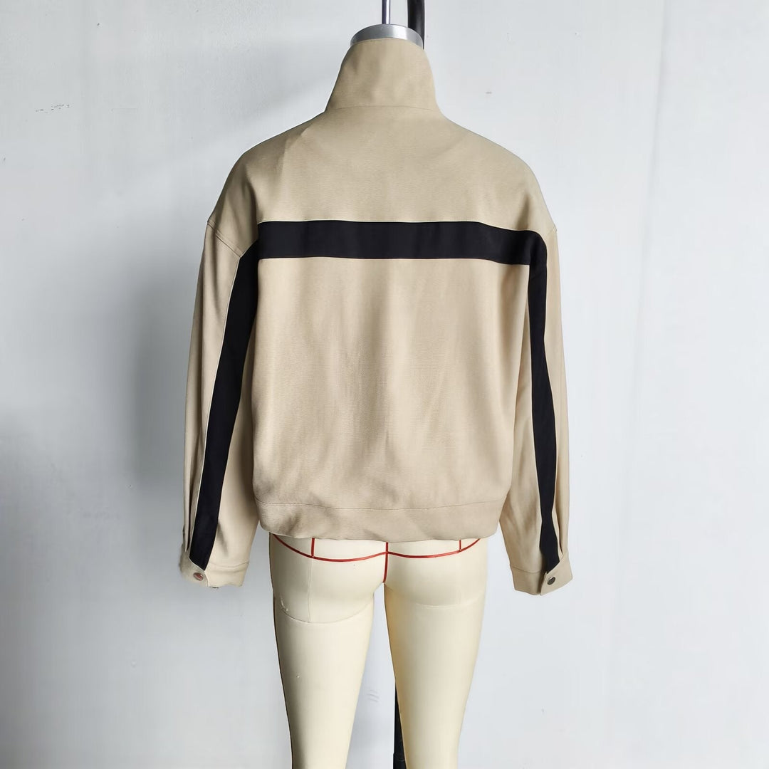 Dam Boxig Kort Övergångsjacka med Stå Krage, Contrast Stripes och Patch Fickor