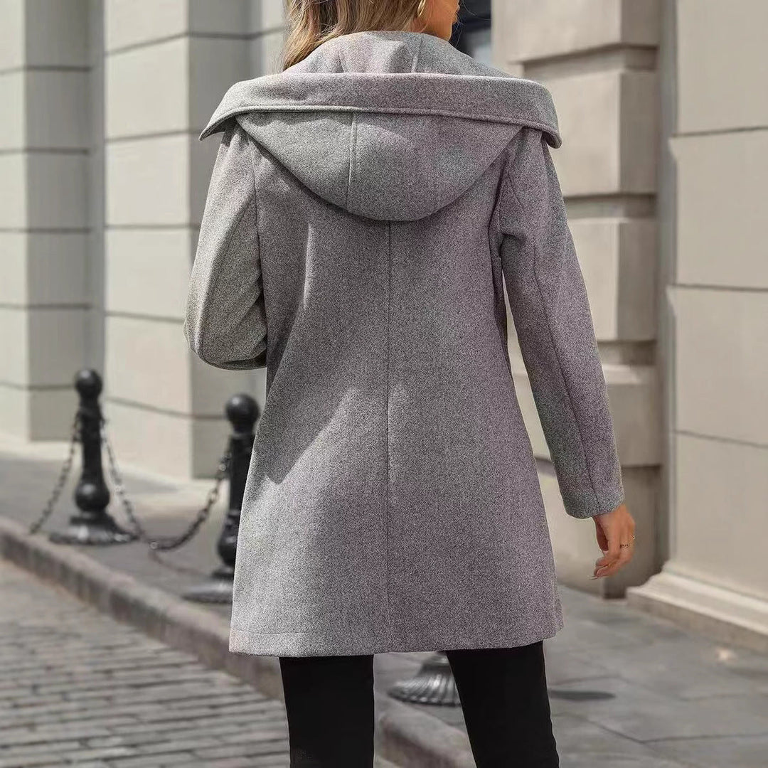Dam elegant och stilren ulljacka