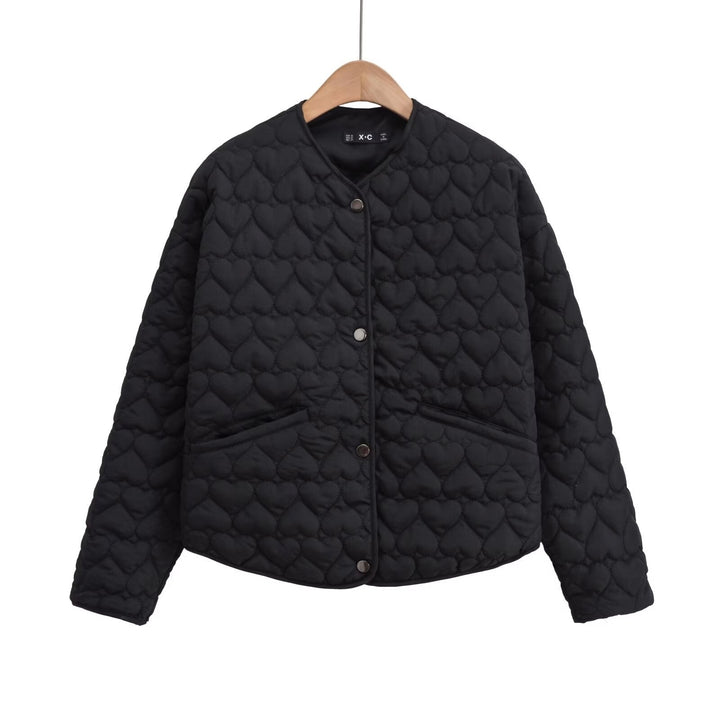 Dam 100+ Quiltad Kort Jacka med Heart Quilting, Round Neckline och Tryckknapp Knappar