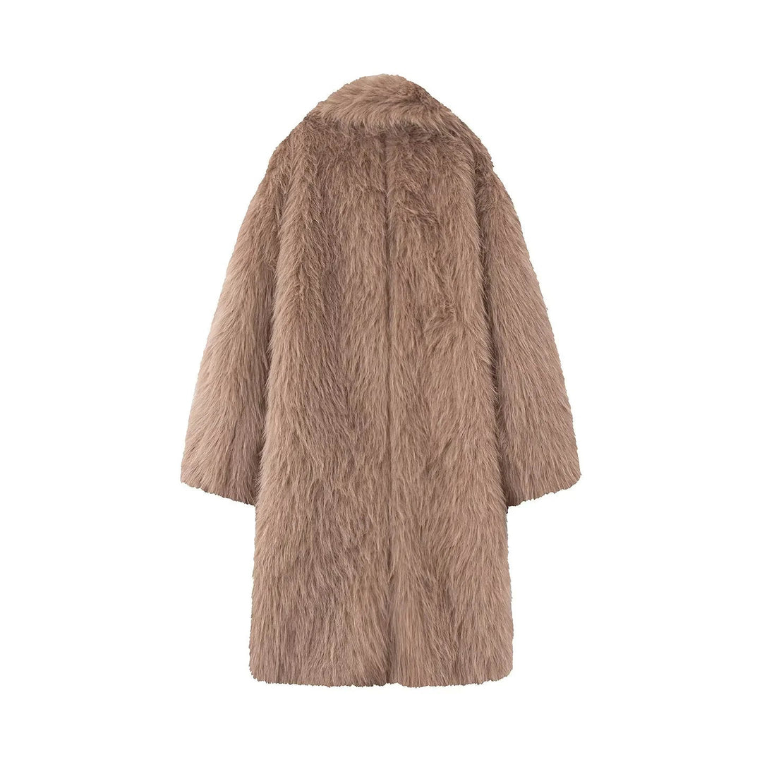 Dam longer mysig faux fur kappa med voluminous sjalkrage och oversized silhuett