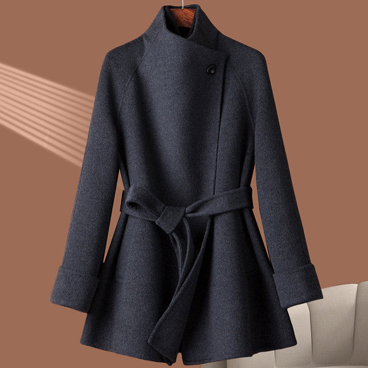 Dam elegant och klassisk trenchcoat