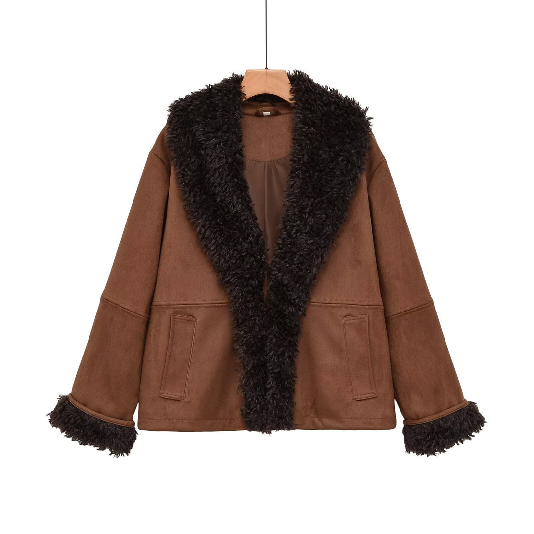 Dam kort jacka in lambskin look med voluminous shawl krage