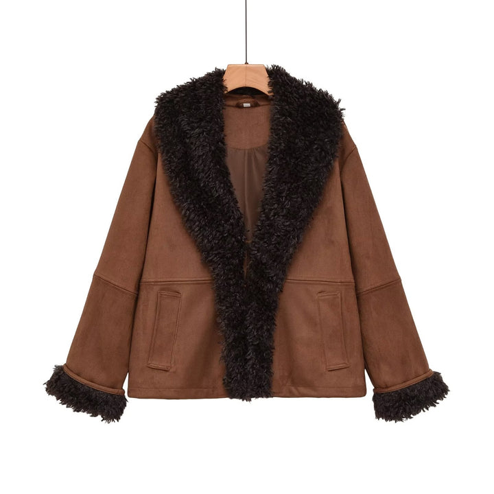 Dam kort jacka in lambskin look med voluminous shawl krage