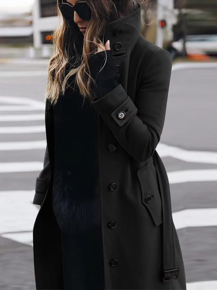 Dam lång skärning trenchcoat med hög ståkrage, knappslå och midjebälte look