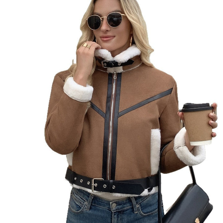 Dam Fashion Teddy pälsjacka med läder detaljer