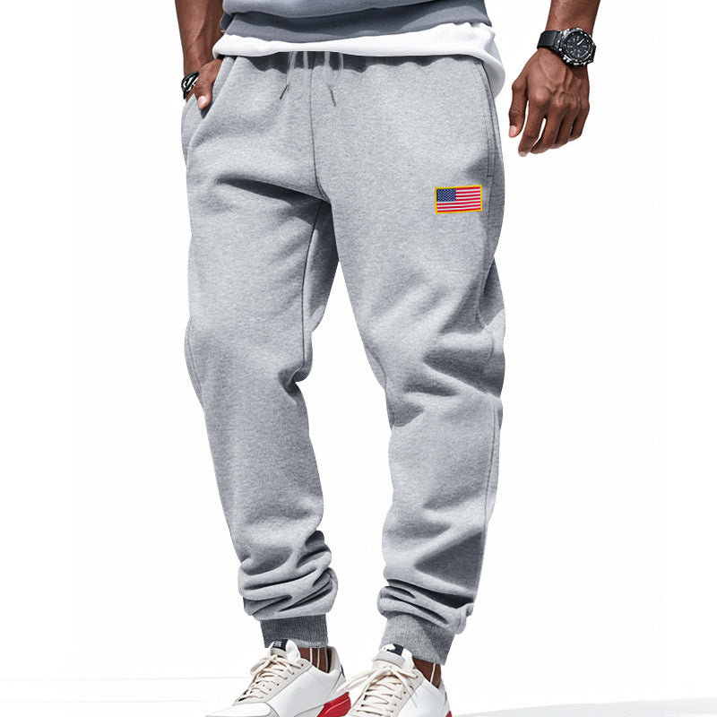 Herr Smal-Passform Mjukisbyxor med Tapered Leg, Elastic Dragsko Waistband, och Discreet Flag Application