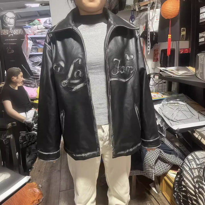 Dam oversized konstläderjacka med sjalkrage och embossed logo embroidery