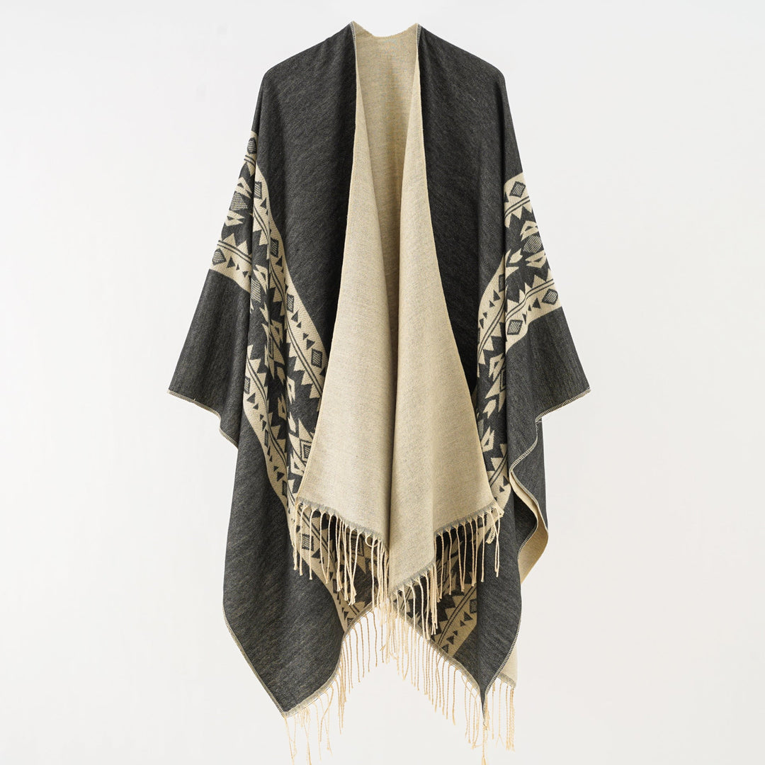 Dam Oversize poncho med Fringes och Jacquard mönster