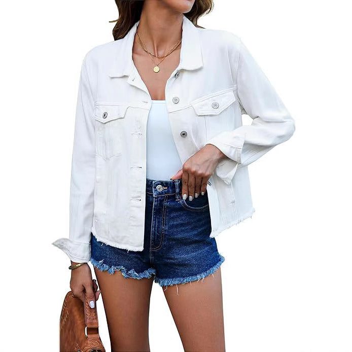 Dam kort skärning denimjacka med Frayed fåll och bröstfickor