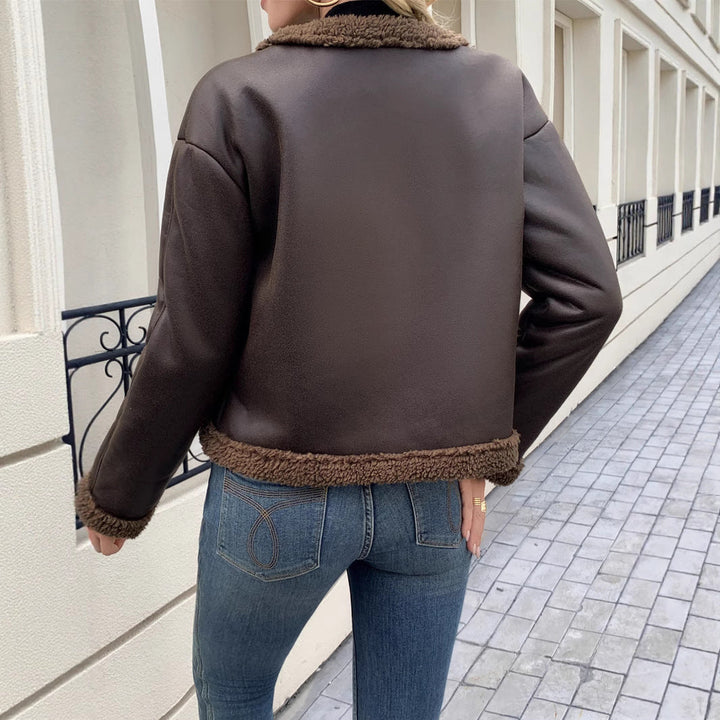 Dam elegant och bekväm kort jacka