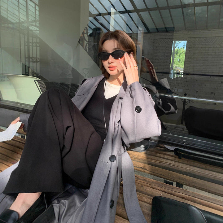Dam lång trenchcoat in oversize look med bälte och Shoulder Patches