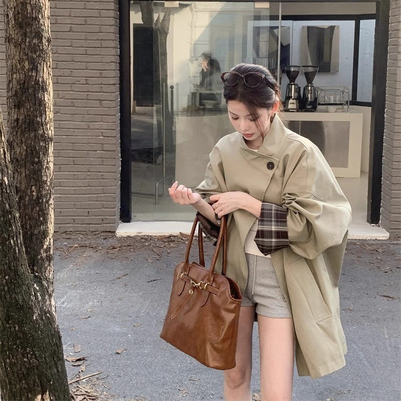 Dam kort trench med ståkrage, dold Snap Placket och Checked ärm Trim